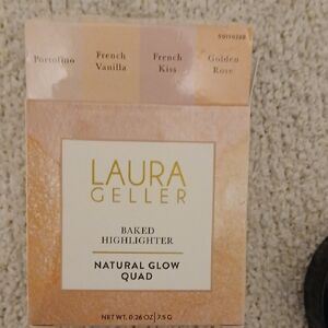 Laura Geller Natural Glow Quad Highlighter - Champagne, Vanilla, Pink, Rose